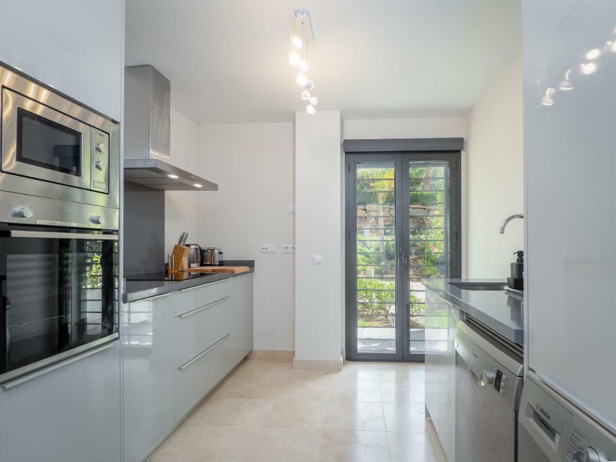 Amazing Two Bedroom Apartment In Los Flamingos, Marbella Эстепона Экстерьер фото