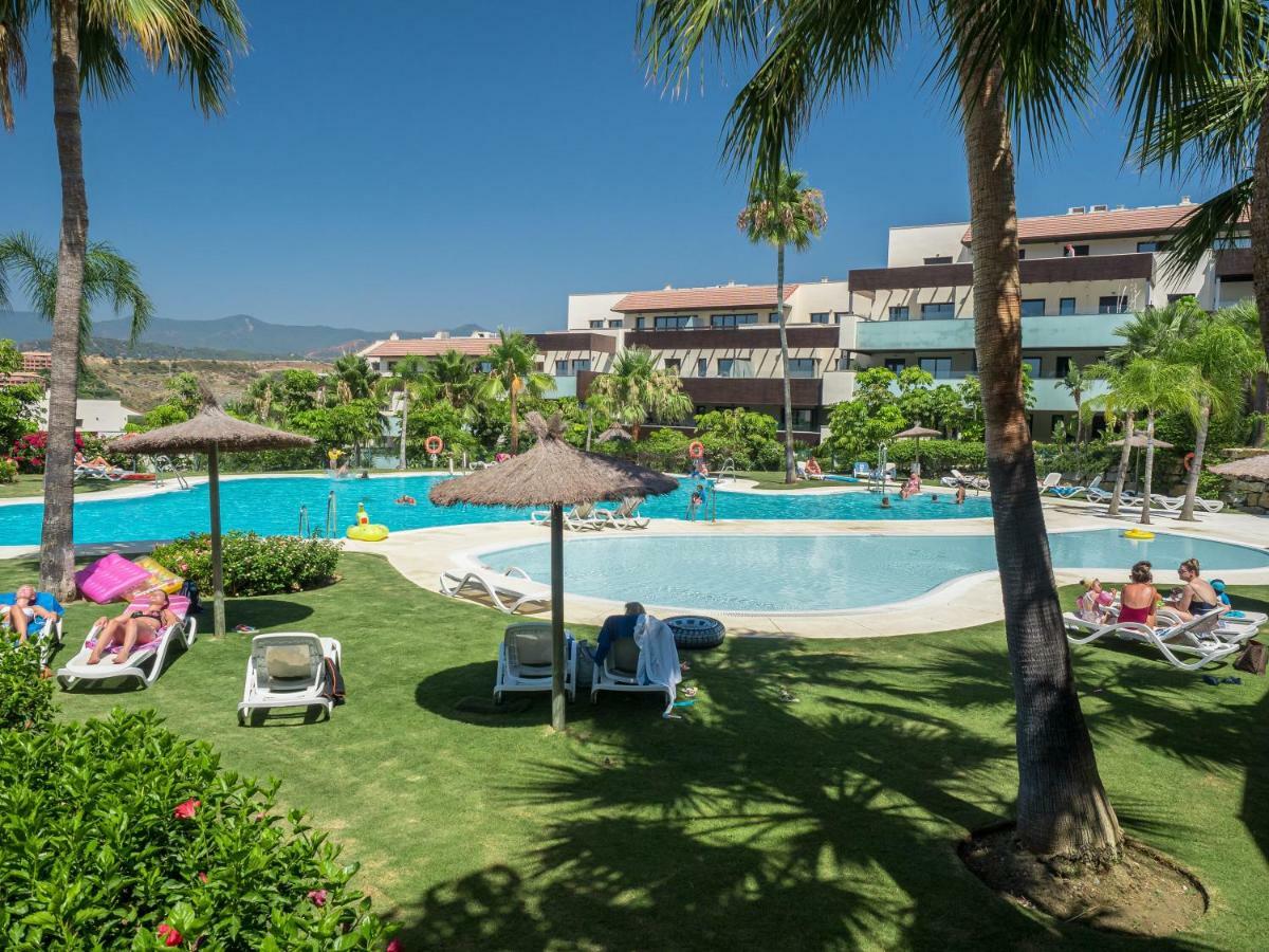 Amazing Two Bedroom Apartment In Los Flamingos, Marbella Эстепона Экстерьер фото